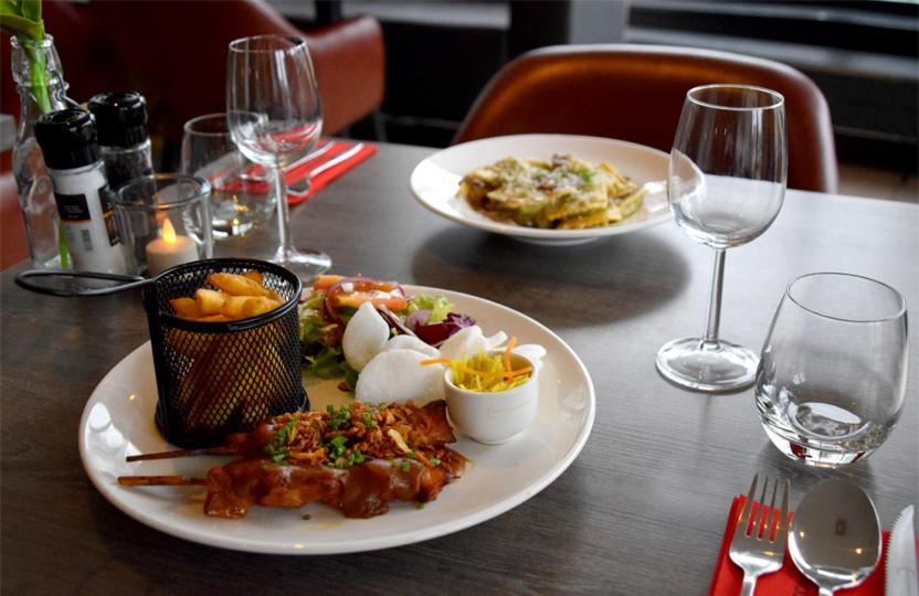 Bastion Hotel Schiphol Hoofddorp Bagian luar foto
